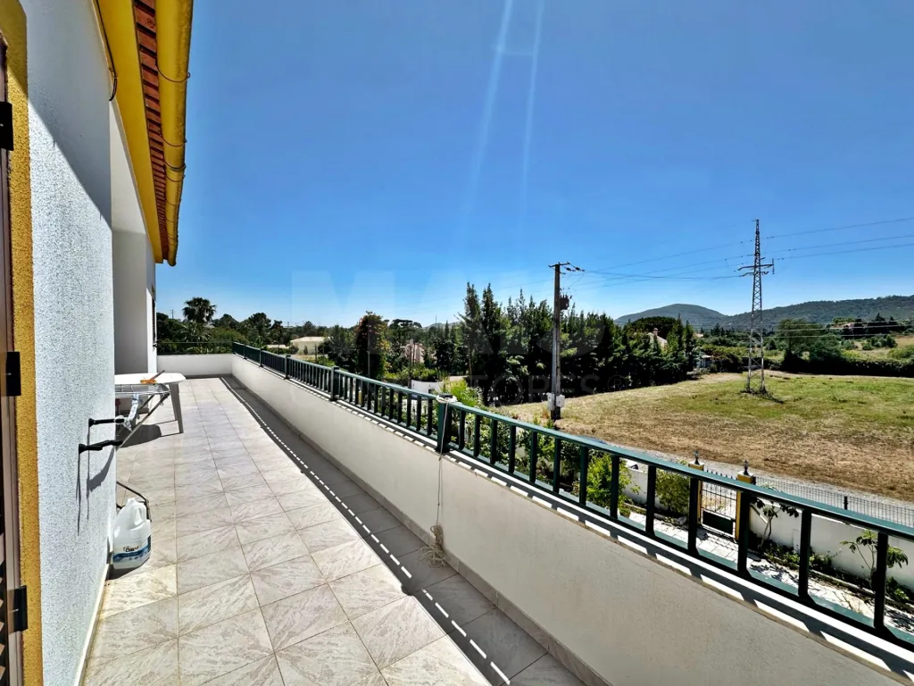 Magnifica Moradia T8 apenas a 35 min de Lisboa