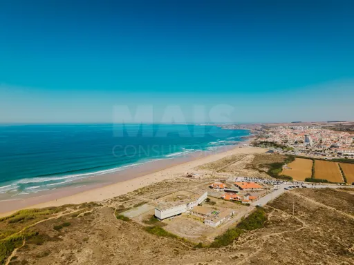 Moradia T3 em Construção com Vista Mar – Areia Branca, Lourinhã