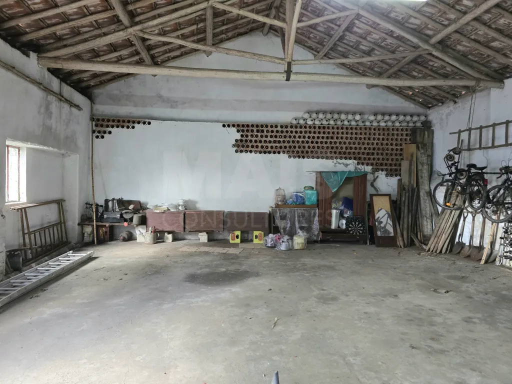Imóvel com projeto de arquitetura para moradia T3 | Alvorninha
