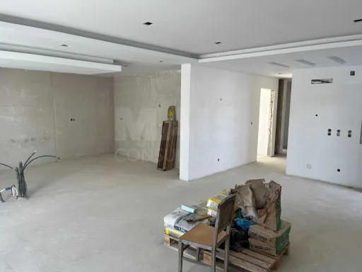 Exclusiva Moradia Térrea T3+1 com Piscina | Arquitetura Contemporânea | Excelentes Áreas