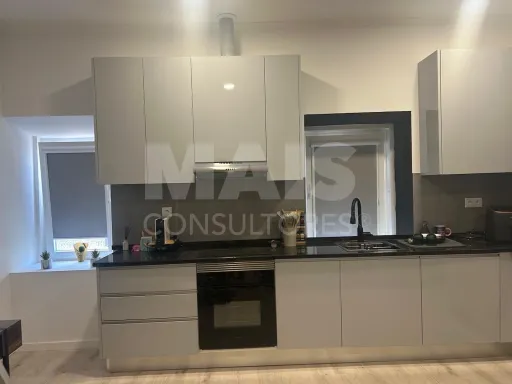 Refurbished 1-bedroom house in Gavinheira