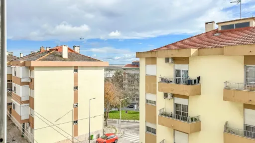 Apartamento T2 no Forte da Casa