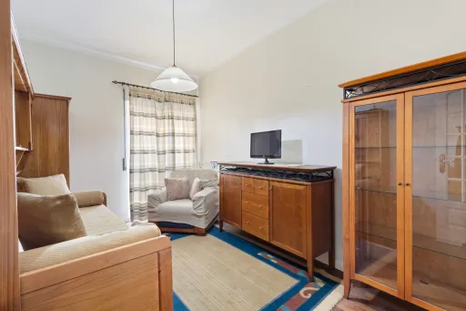 2 bedroom apartment in the center of Peniche