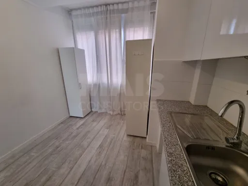 Excelente T2 - Benfica