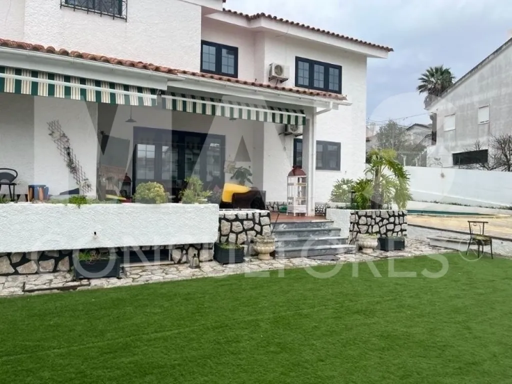 Moradia T6 em Quintinha da Cotovia, Sesimbra