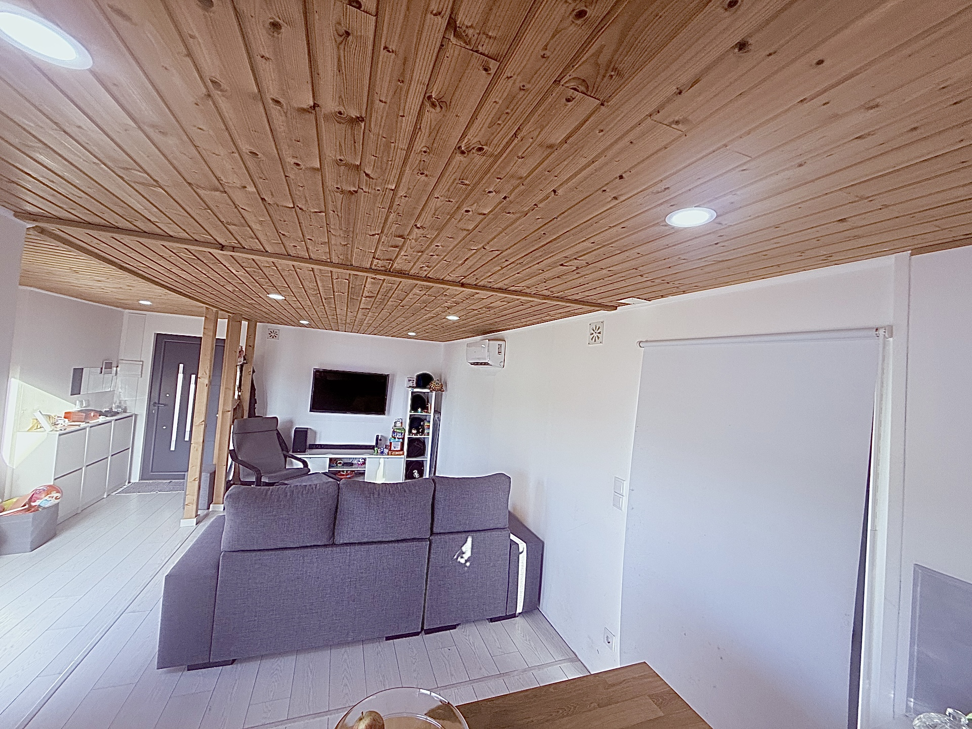 T1 em Santa Iria de Azoia com espaço exterior