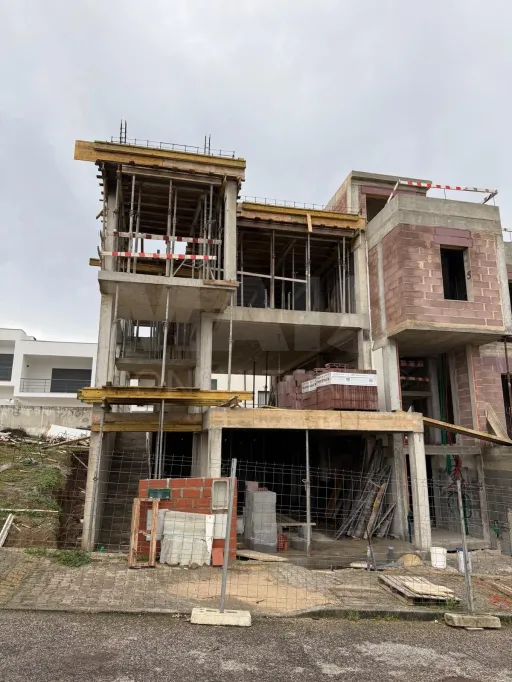 Moradia T3 em Construção com Vista Mar – Areia Branca, Lourinhã