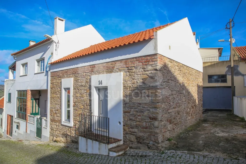 Moradia T1 Totalmente Remodelada| Cachoeiras