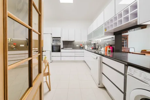 Apartamento T3 Duplex | Piscina | Bombarral Centro