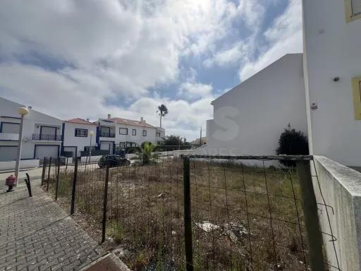 Lote para Construção de Moradia em São Bernardino – Localização Privilegiada