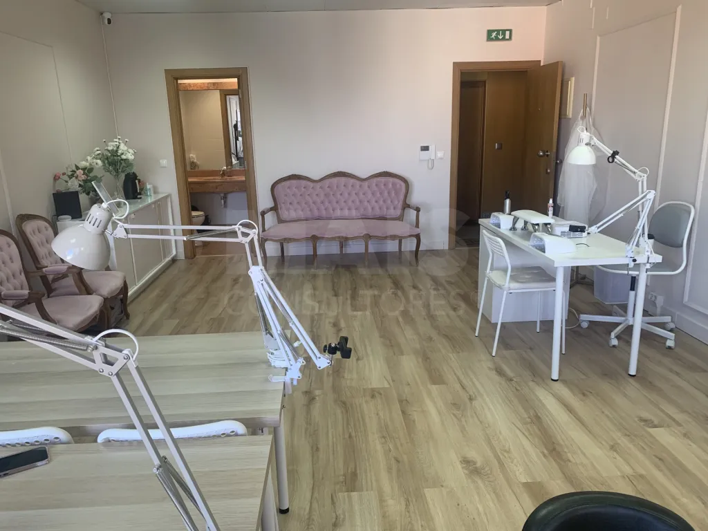 Escritório em Campo Pequeno