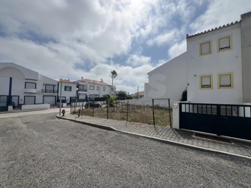 Lote para Construção de Moradia em São Bernardino – Localização Privilegiada