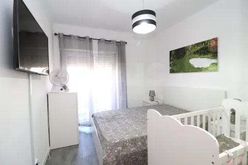 Fully Renovated 3-Bedroom Apartment on the 3rd Floor in Samora Correia