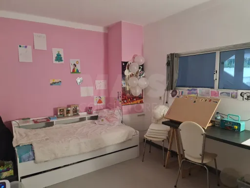 Apartamento T2 com piscina a poucos minutos a pé da praia dos 3 Irmãos