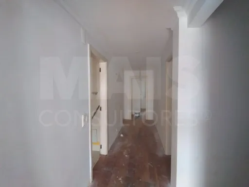 Moradia em Albarraque – A Oportunidade de Criar a Casa dos Seus Sonhos!