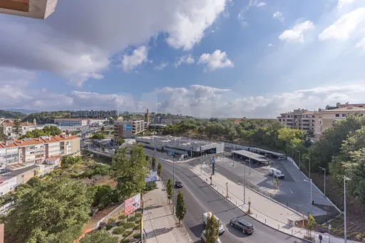 2-Bedroom Apartment with Excellent Potential | Sacavém | 5th Floor with Elevator