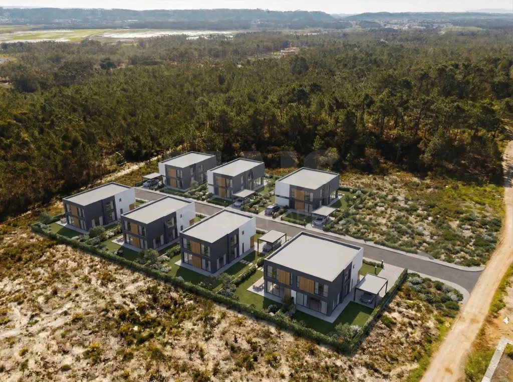 Terreno com Viabilidade para 7 Moradias | Salir do Porto