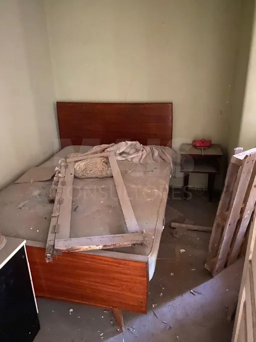 Prédio na Graça - Devoluto para remodelação total