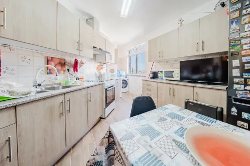 2 bedroom apartment in Bairro Azul