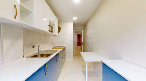 T2 Remodelado | Cozinha Equipada | Flamenga – Sto. António dos Cavaleiros