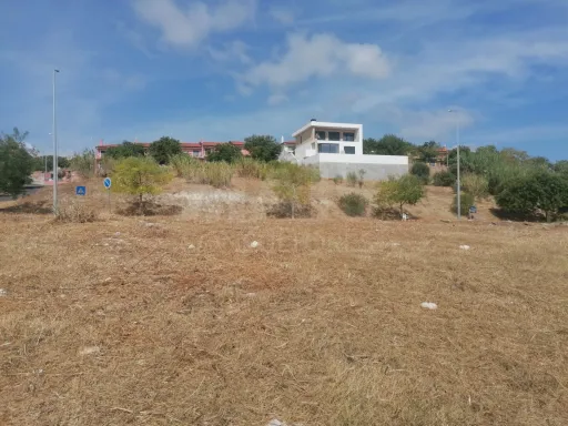 Terreno para Construção em Alenquer – Urbanização das Fontaínhas