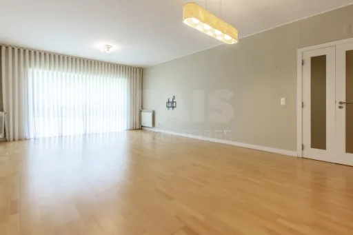 Apartamento T3 + Box