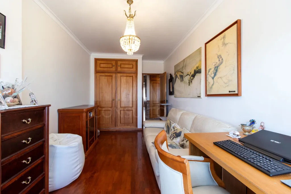 Apartamento T2 Av. de Fitares - Rinchoa - Rio de Mouro -Sintra