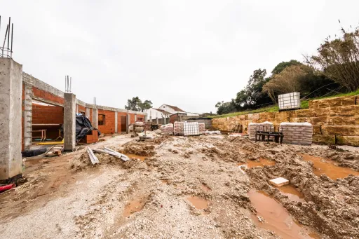 Moradia Térrea em construção na Torre, Caldas da Rainha