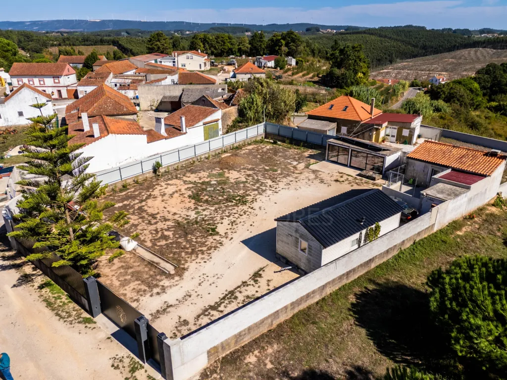Terreno com projecto aprovado