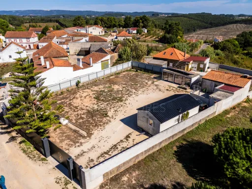 Terreno com projecto aprovado