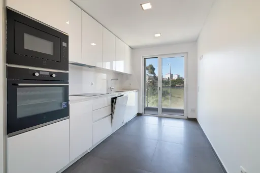 3-Bedroom Apartment in Quinta das Marianas