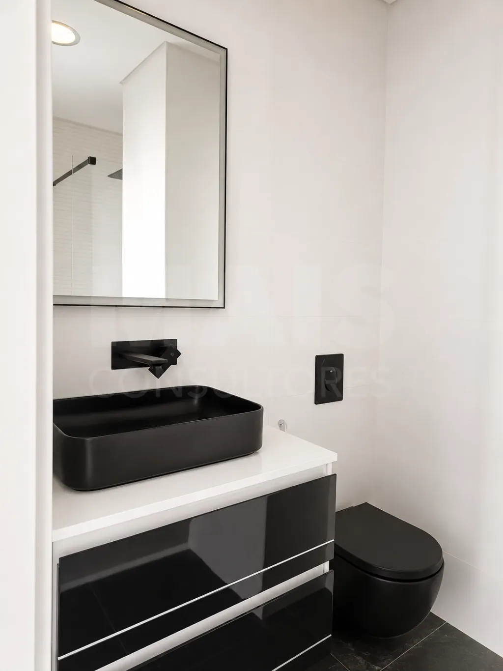 T1 Totalmente Remodelado a Estrear | Cozinha Equipada | Ar Condicionado | Agualva