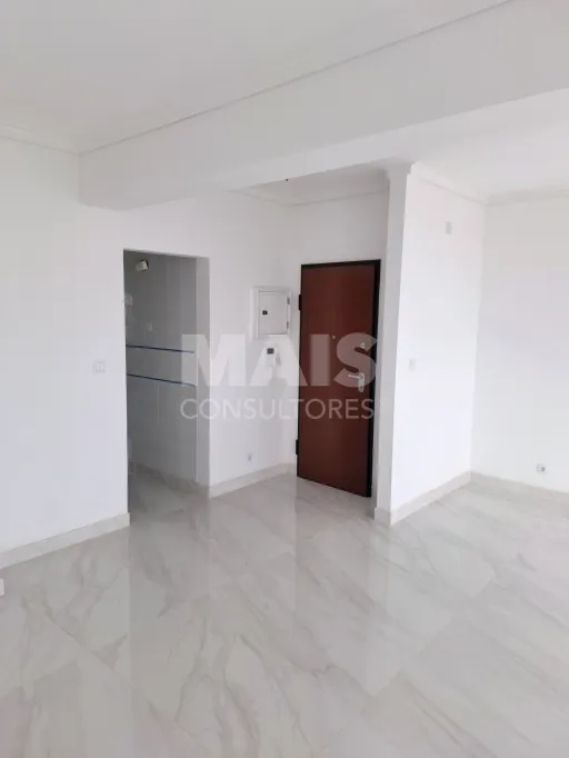 Apartamento T3 em Carcavelos, Cascais
