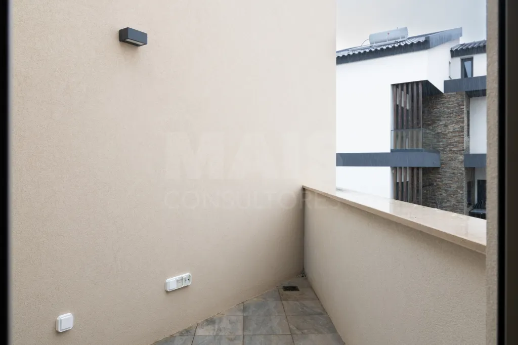 Moradia T3 São Domingos Rana