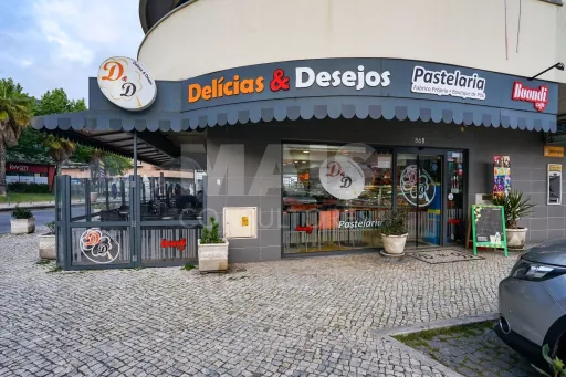 Pastelaria em Moscavide com  esplanada e fabrico próprio
