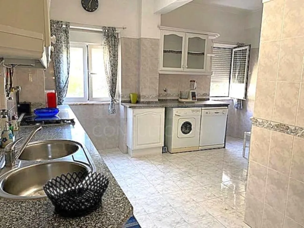 4 bedrooms Venteira