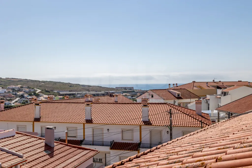 Apartamento T3 em Condomínio Fechado a 5min da Praia