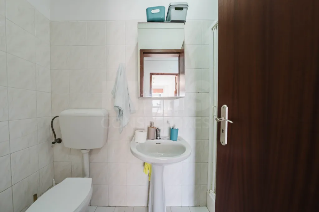 Apartamento T3 em Peniche com 110 m², perto do centro e da Universidade
