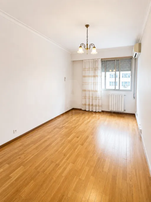 Apartamento T3 Olaias - Vista rio e garagem