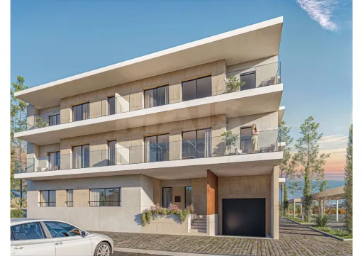 Apartamento T3 novo com estacionamento e piscina na cobertura