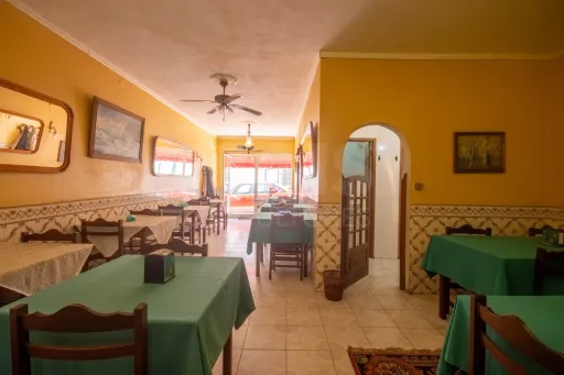 Prédio no Centro de Peniche!