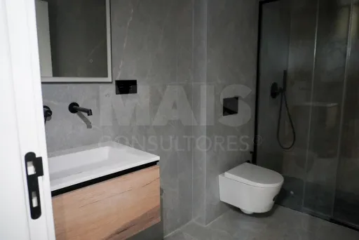 🏡 T0 LOFT NOVO a 2 min. da estação