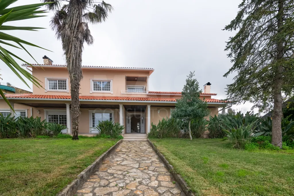 Moradia T5 Pombal Meirinhas Leiria