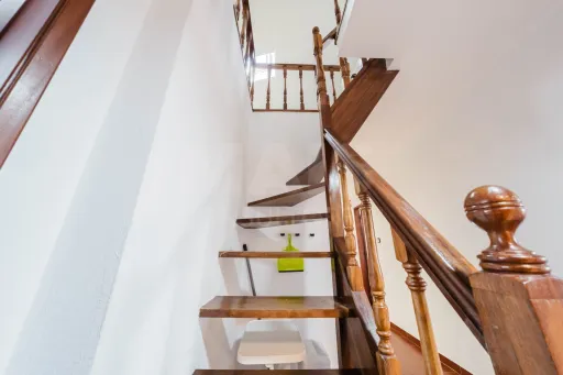 Apartamento T2 com Sótão e Varanda junto à Praia do Baleal