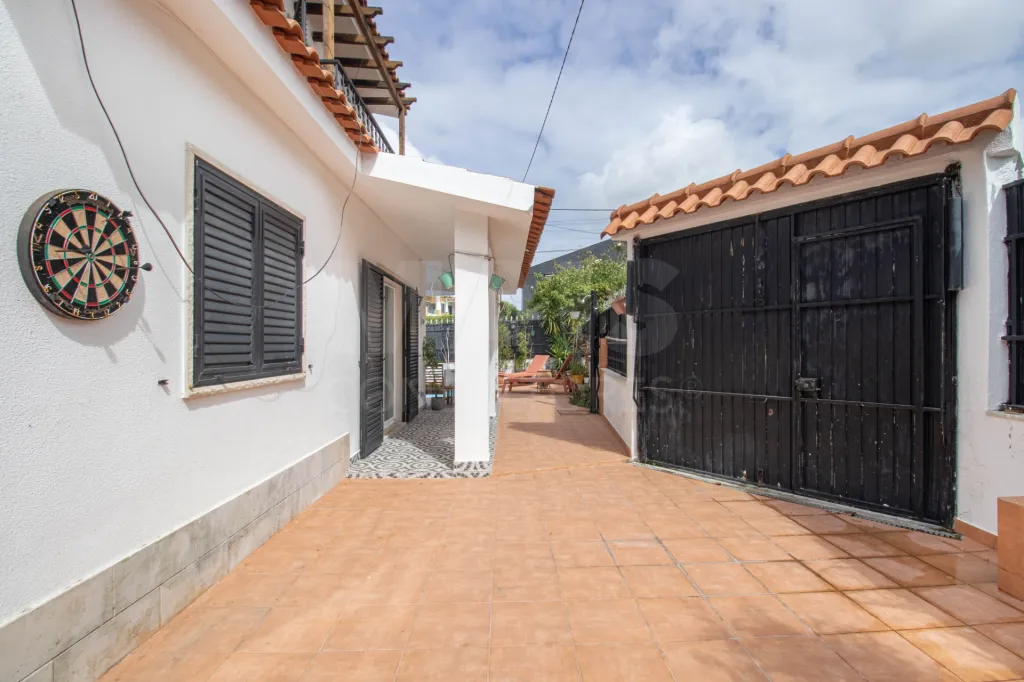 🏠 Moradia Geminada T3+1 com Piscina em Alcabideche ☀️🌴