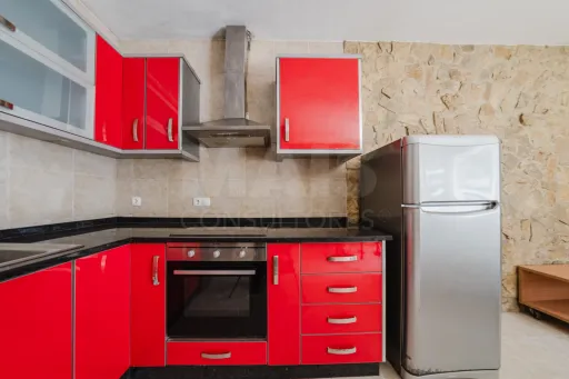 Preço Oportunidade: Moradia T1 Duplex em Olho Marinho | Óbidos