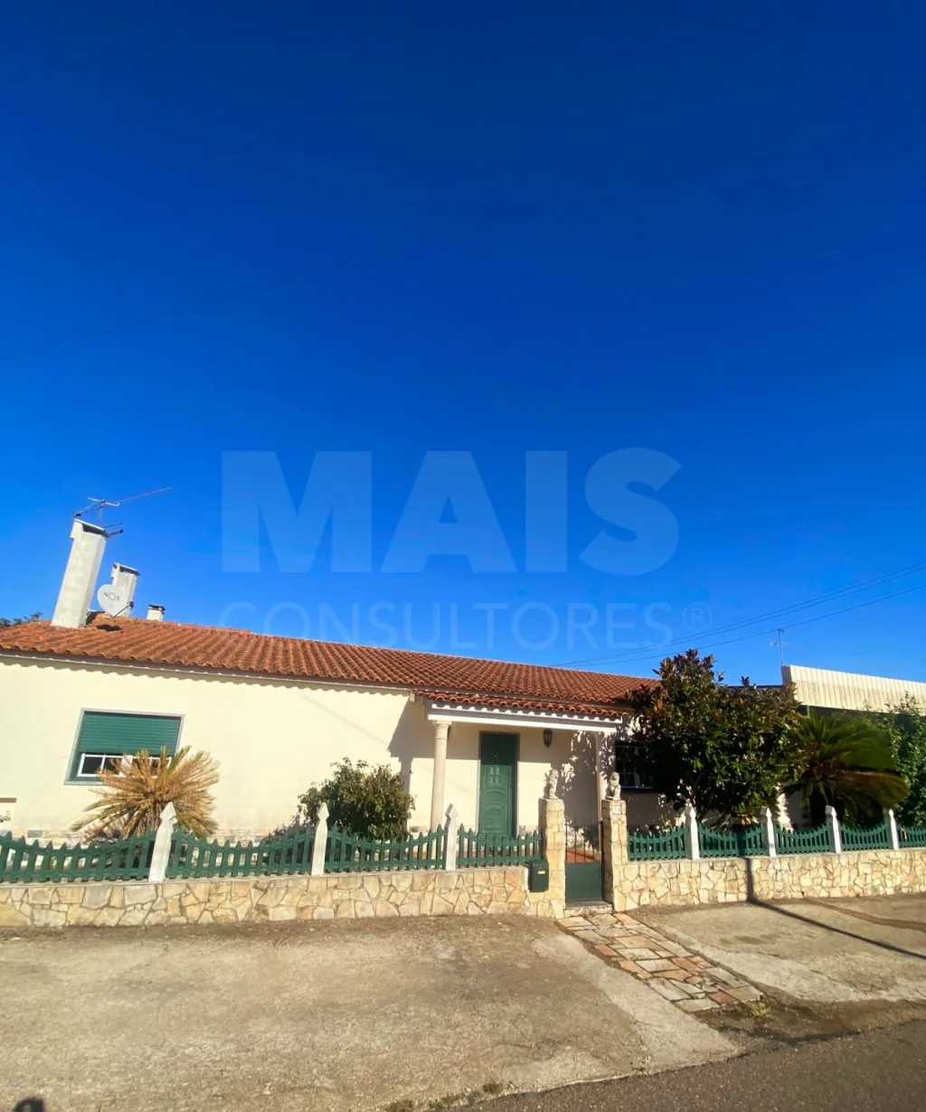 Moradia T2 Rio Maior Anteporta