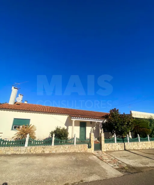 Moradia T2 Rio Maior Anteporta