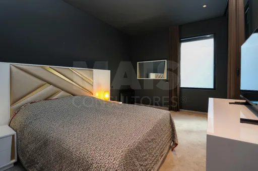 Exclusive 2 bedroom apartment with private pool in the heart of Lourinhã