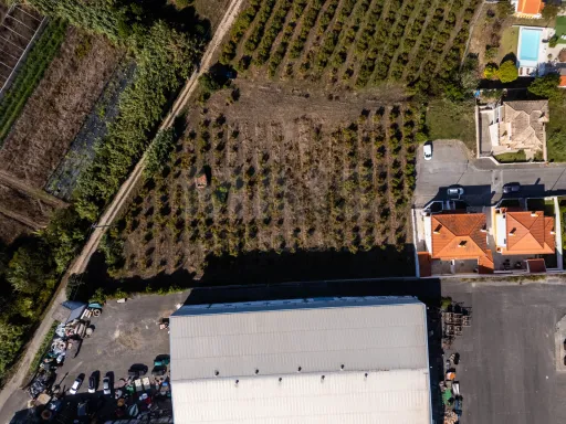 Terreno c/ 4.055m2 c/ viabilidade de construção nas Gaeiras
